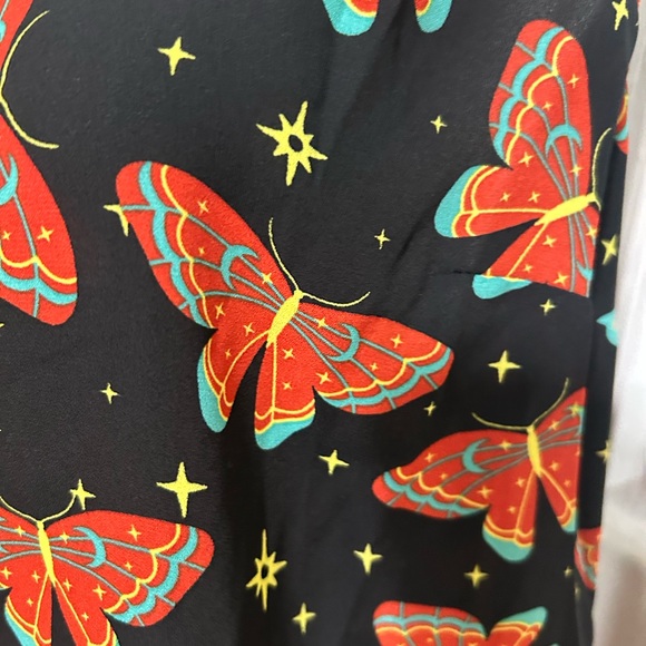 ModCloth Butterfly Print Top - Picture 6 of 9
